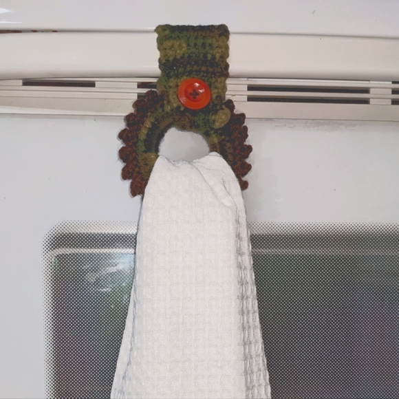 Camouflage Hand Towel Holder NEW OOAK HANDCRAFTED Crochet - Picture 2 of 6